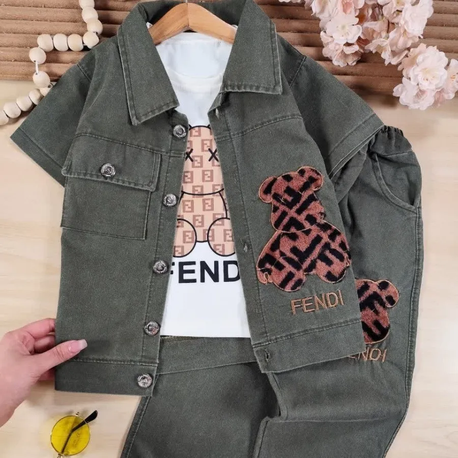 سه تیکه کتان fendi