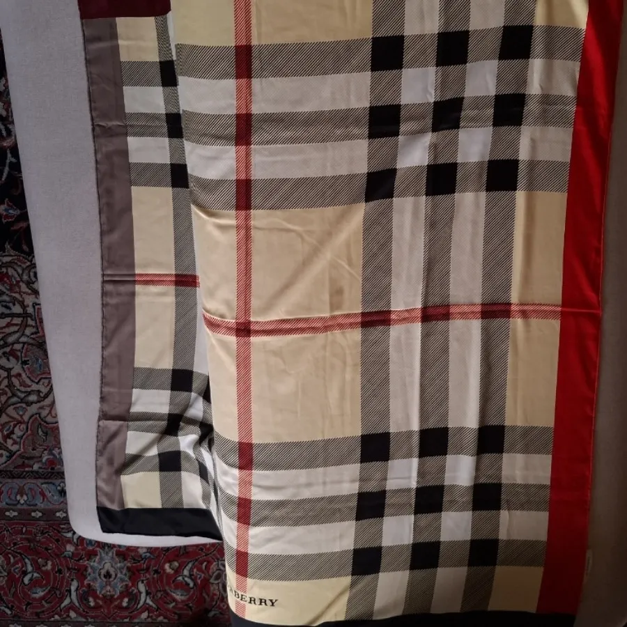 روسری ساتن باربری