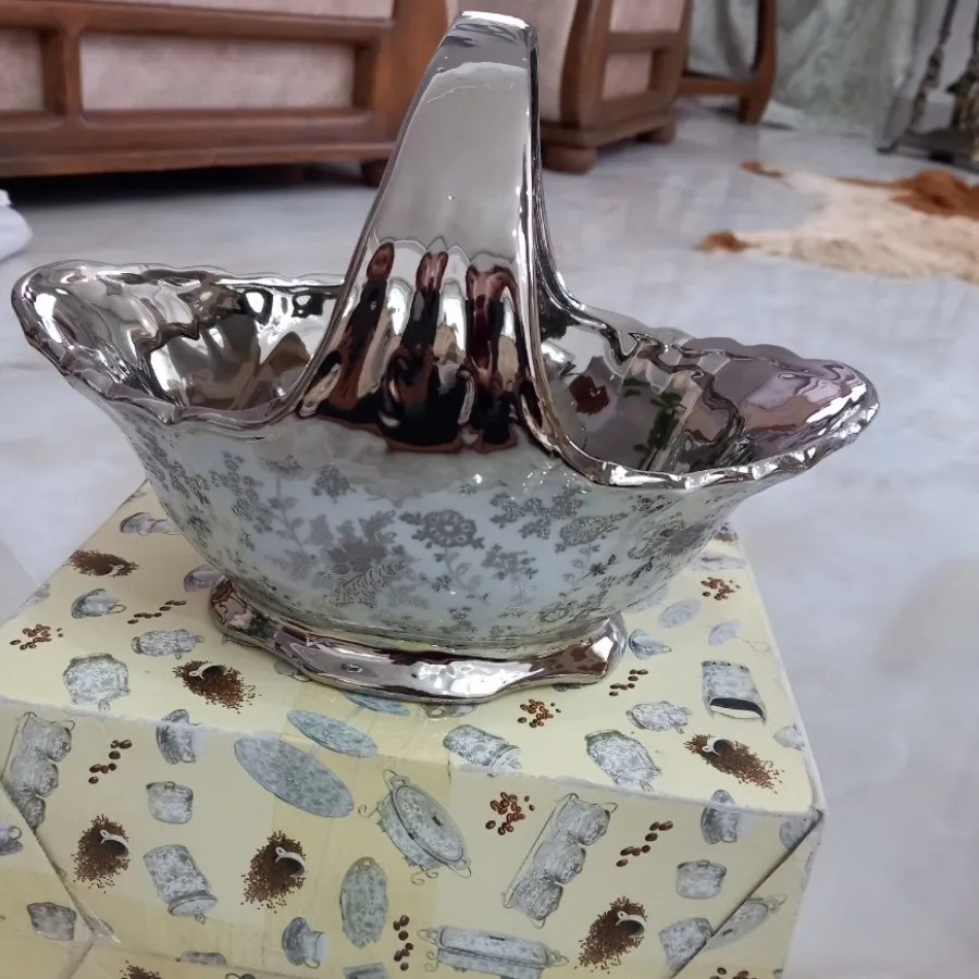 شکلات خوری