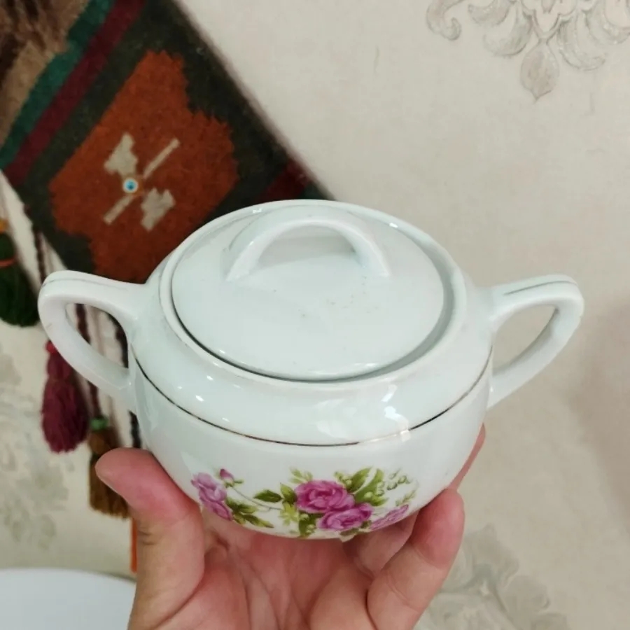 قندان گلسرخی