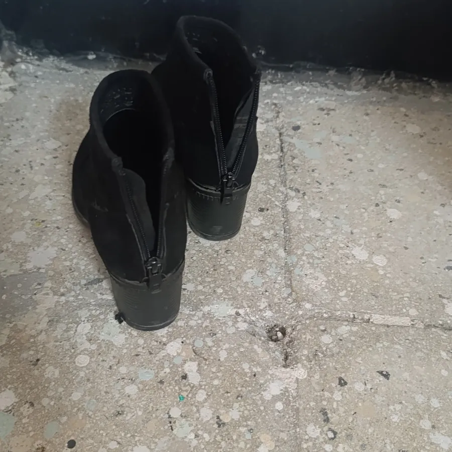 نیم بوت