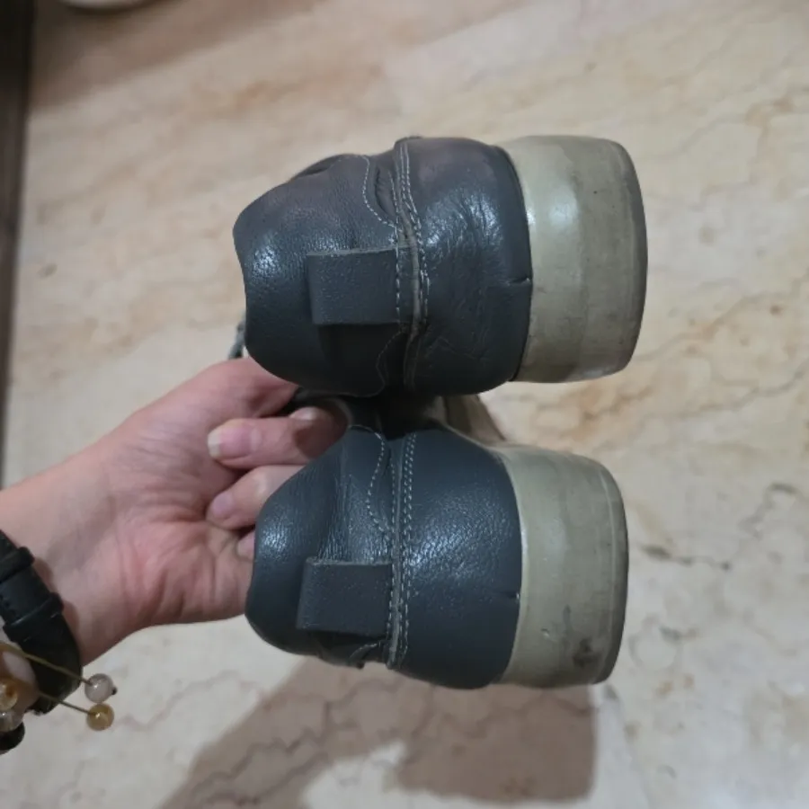 کفش چرم زنانه