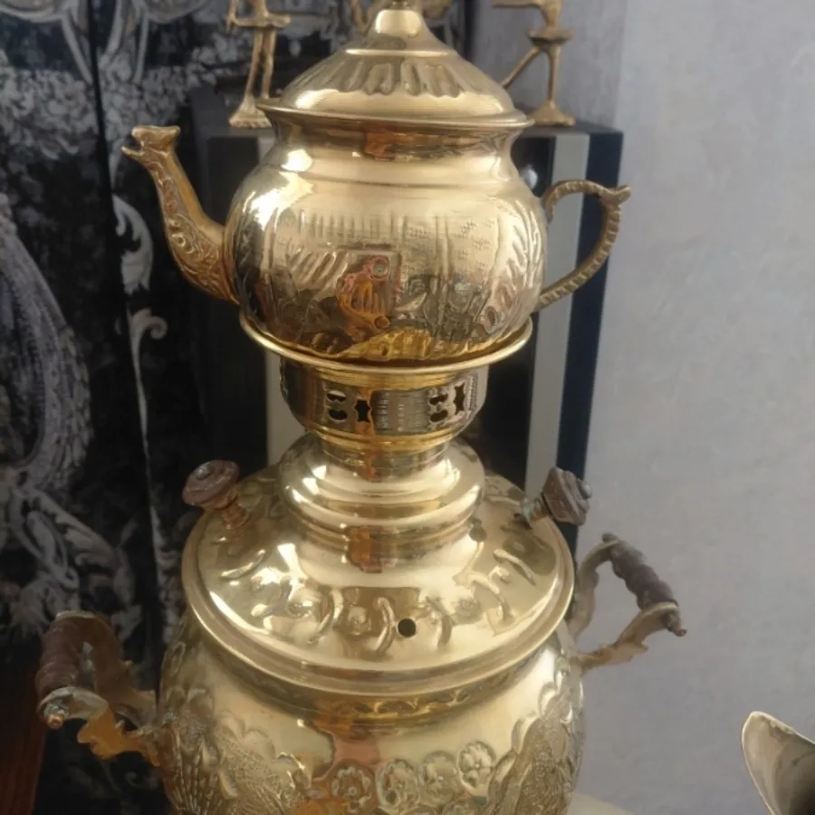 سماور برنجی