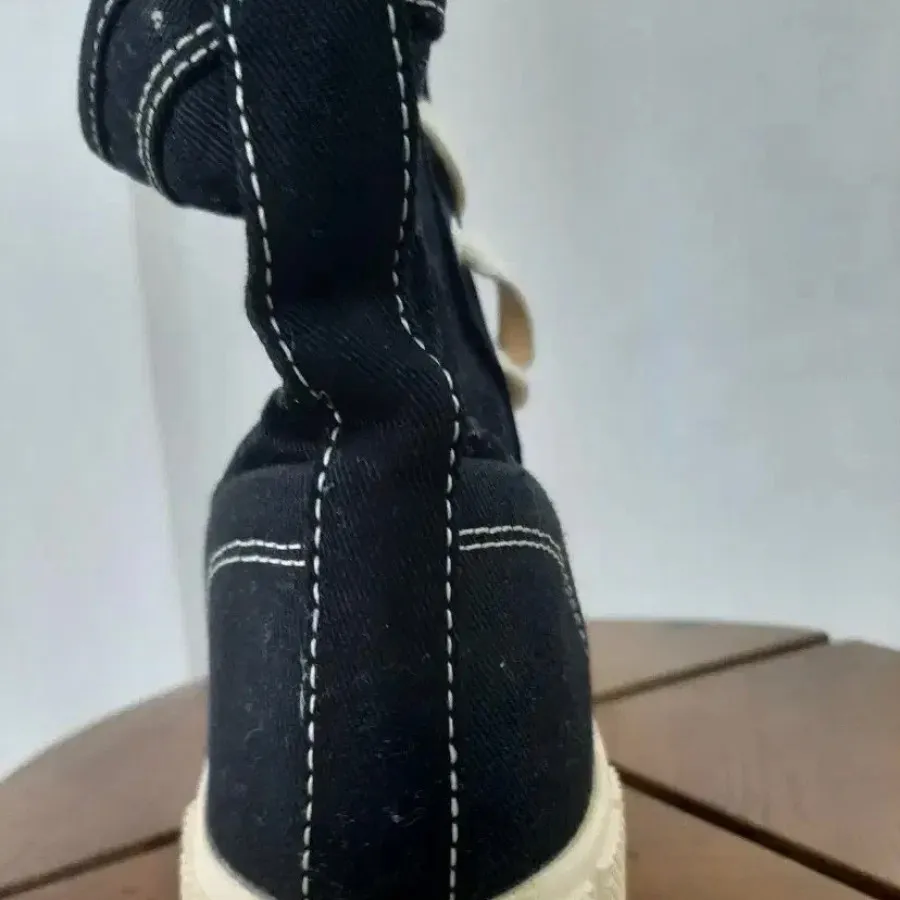 کتونی اصل زارا