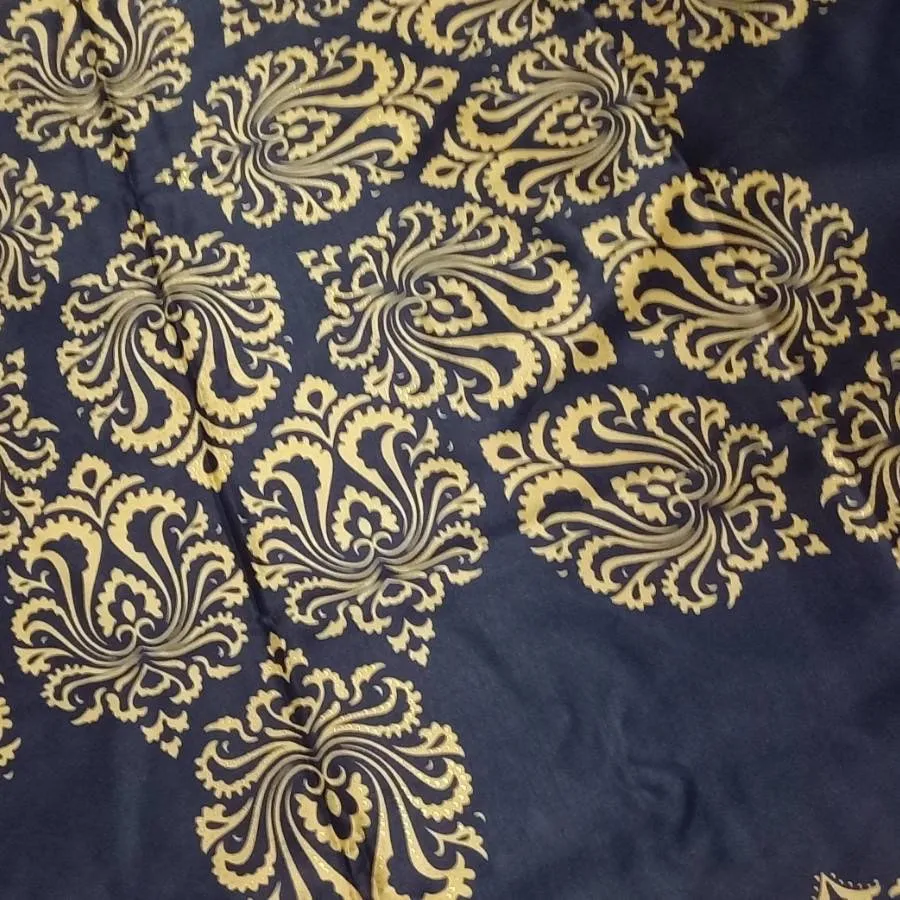 روسری ساتن