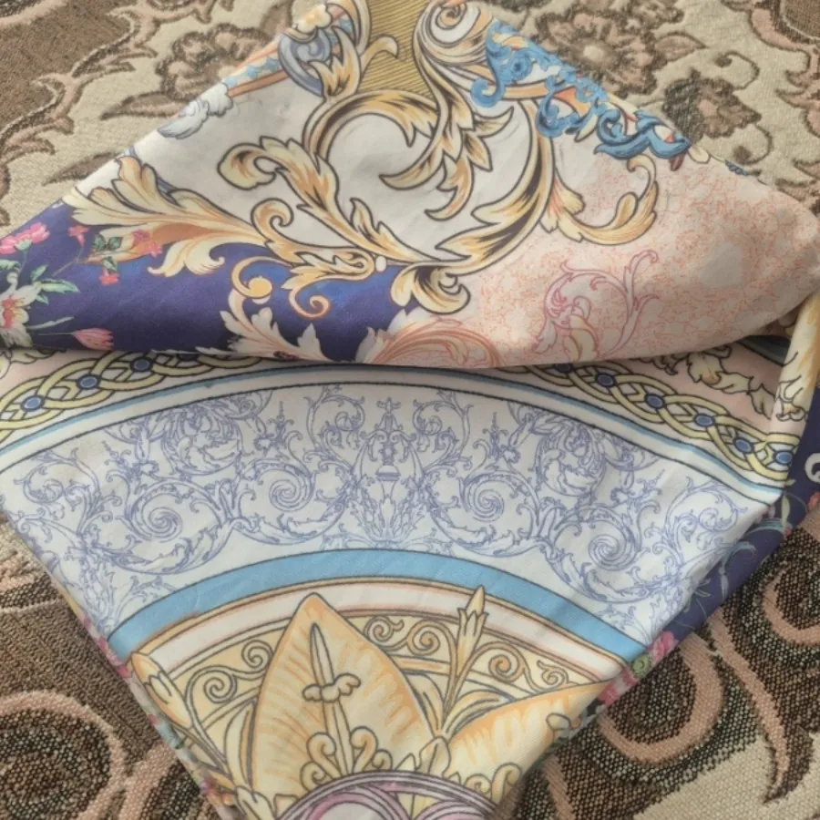 روسری توییل