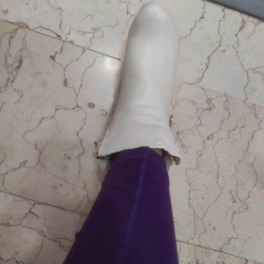 بوت خارجی