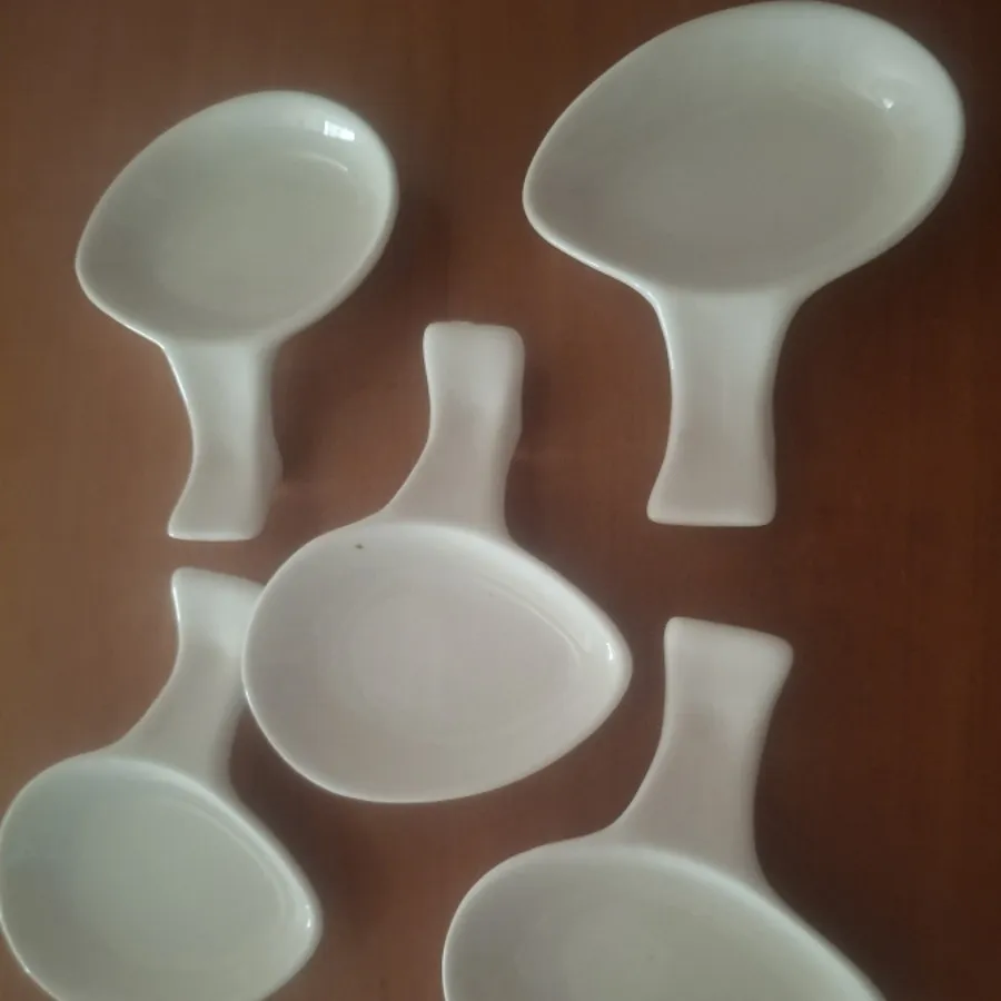 جا ادویه گردون و مزه خوری