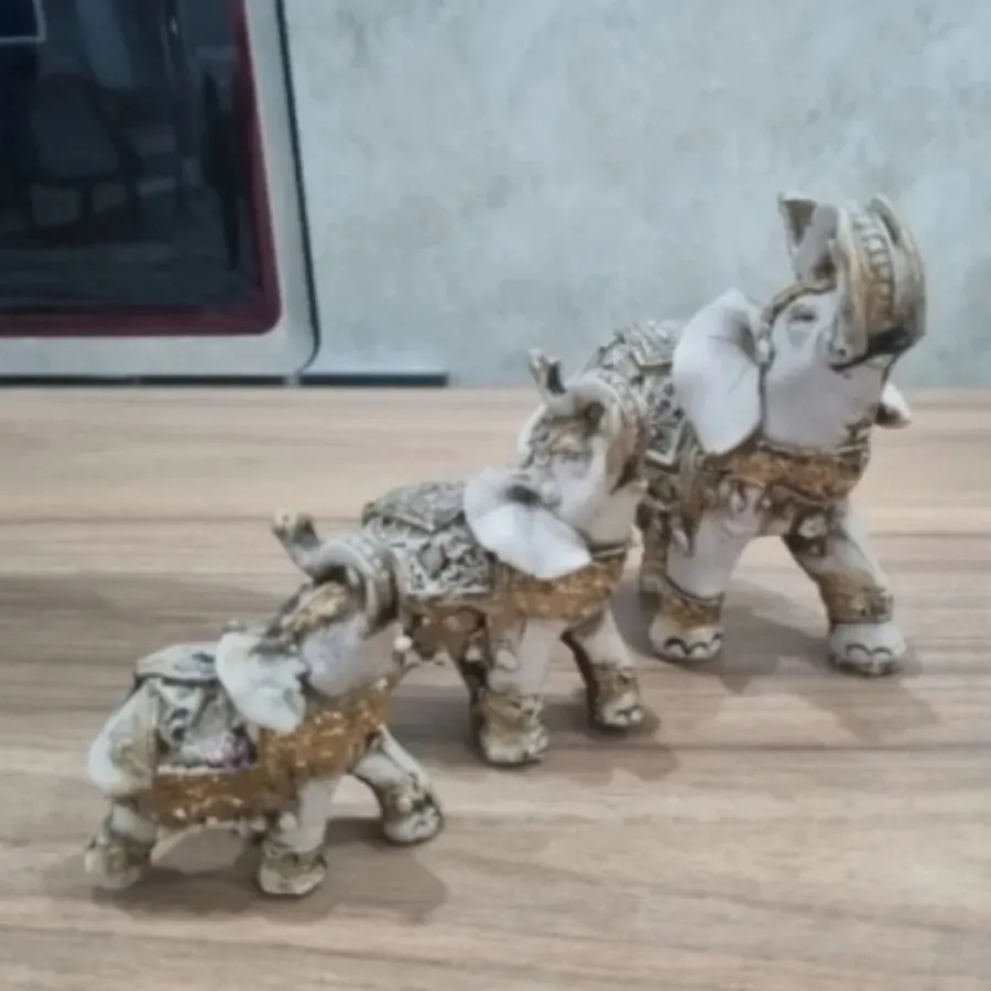 مجسمه فیل