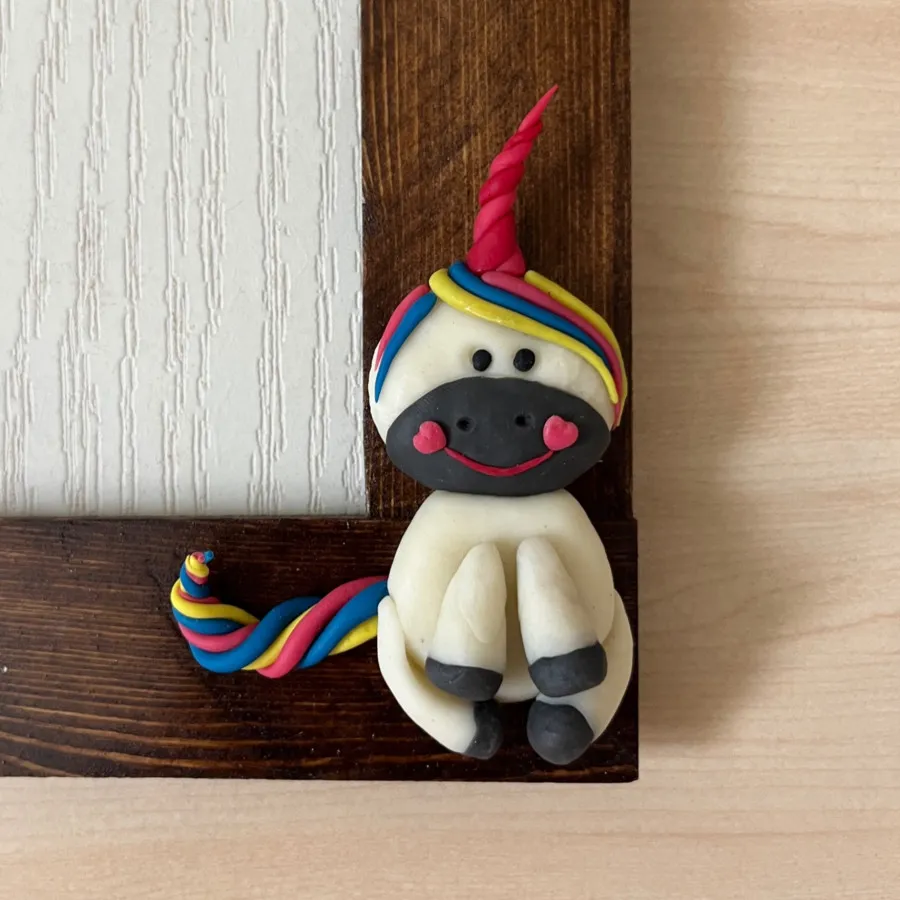 قاب عکس فانتزی unicorn
