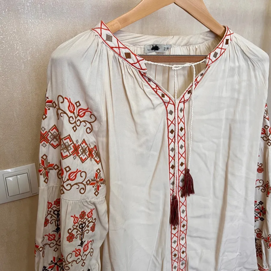 شومیز نخی