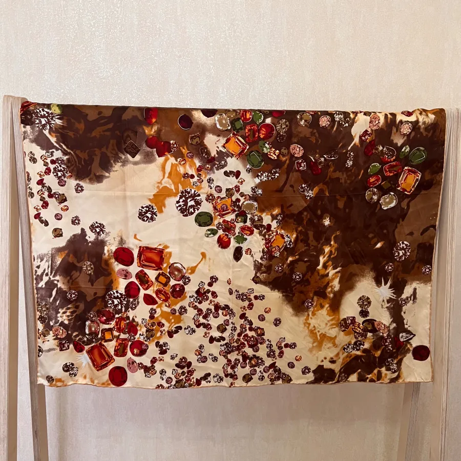 روسری مربع ساتن