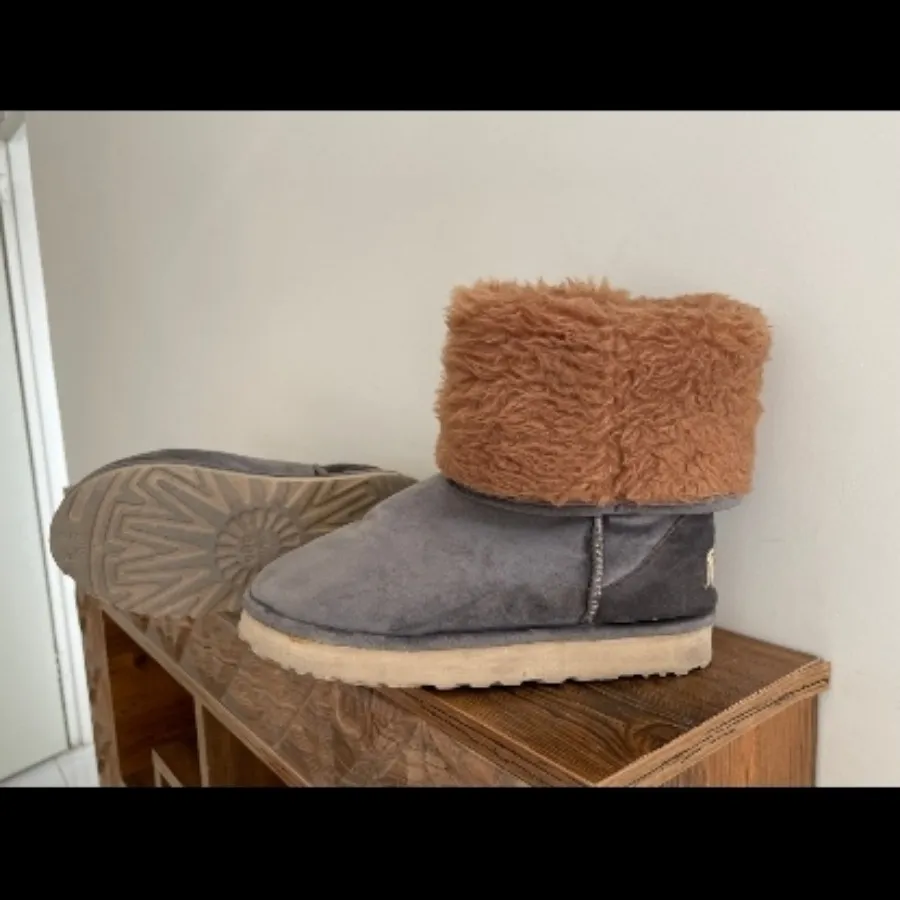 بوت ugg