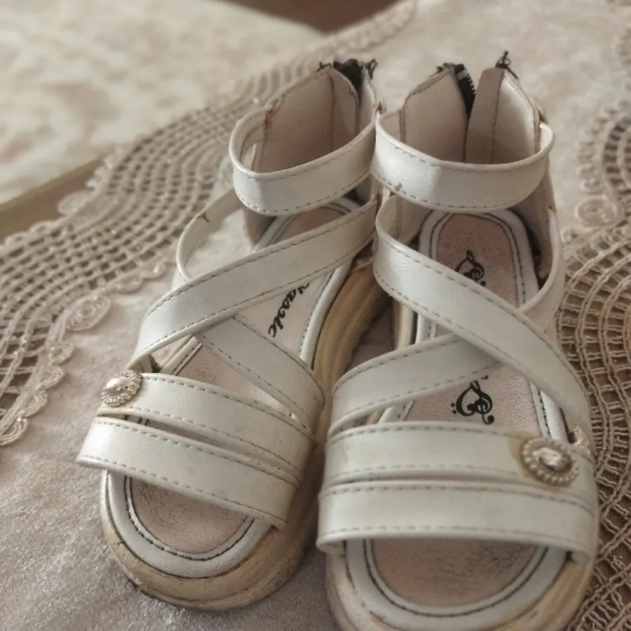 کفش تابستانه
