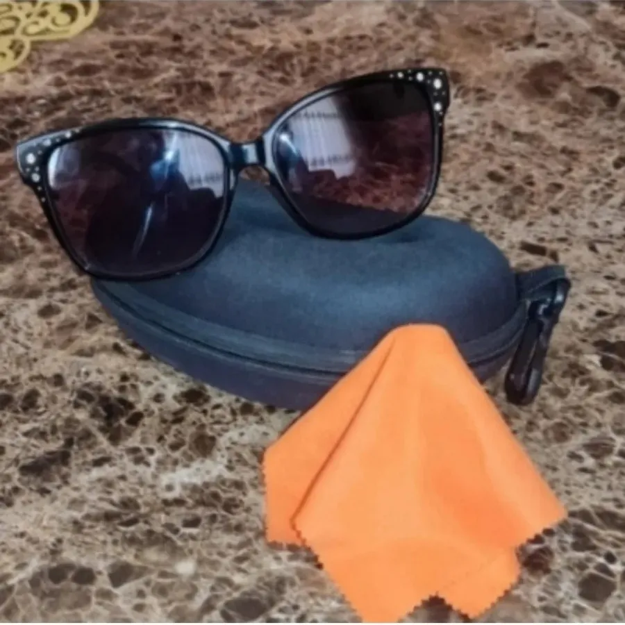 عینک آفتابی