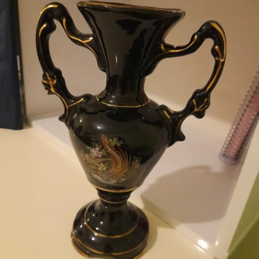 گلدان چینی عتیقه