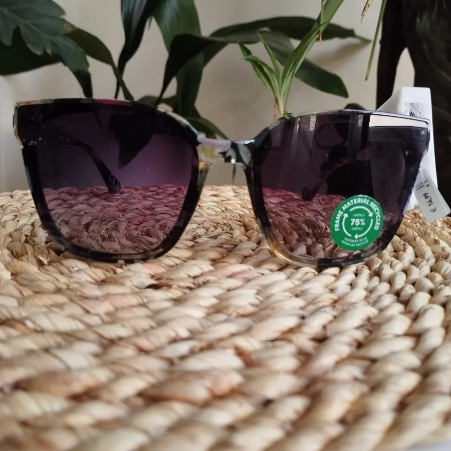 عینک آفتابی زنانه