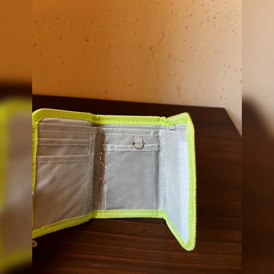 کیف حصیری خوش رنگ?
