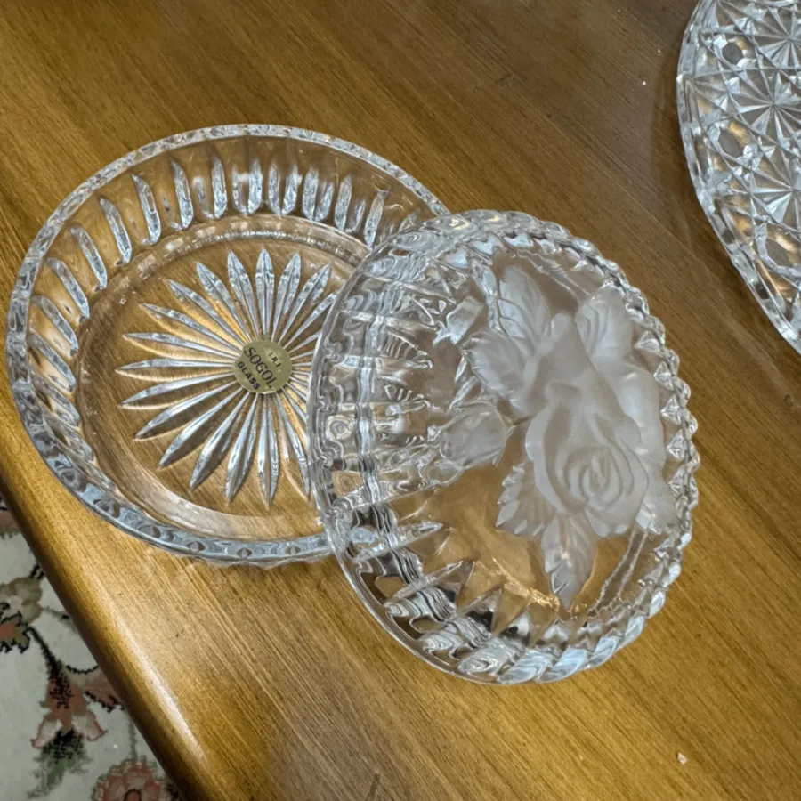 شکلات خوری