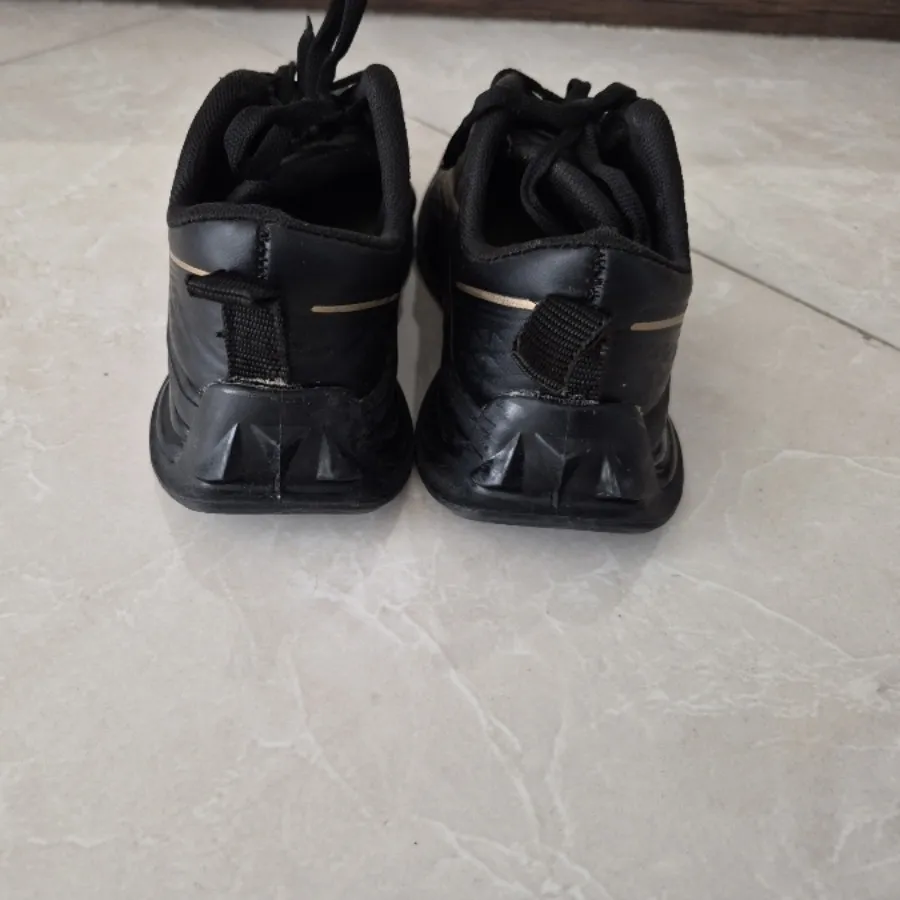 کتونی بچگانه اسپرت