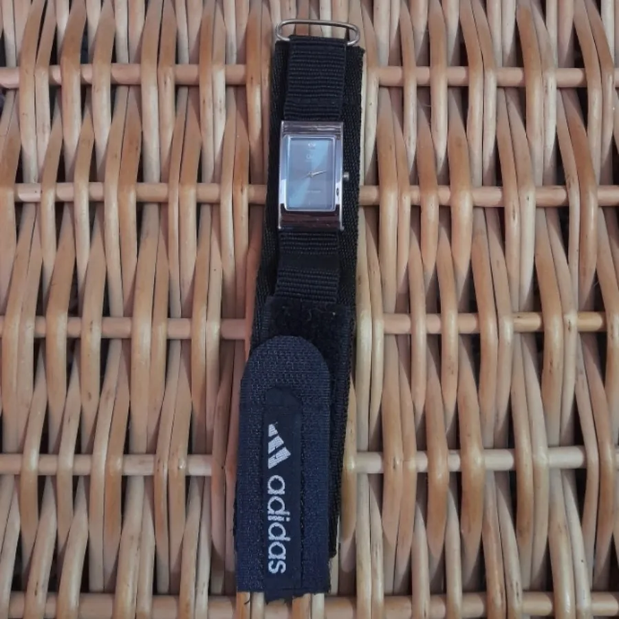 ساعت برند Q&Q