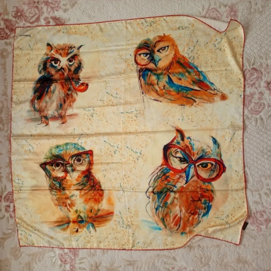 روسری ساتن