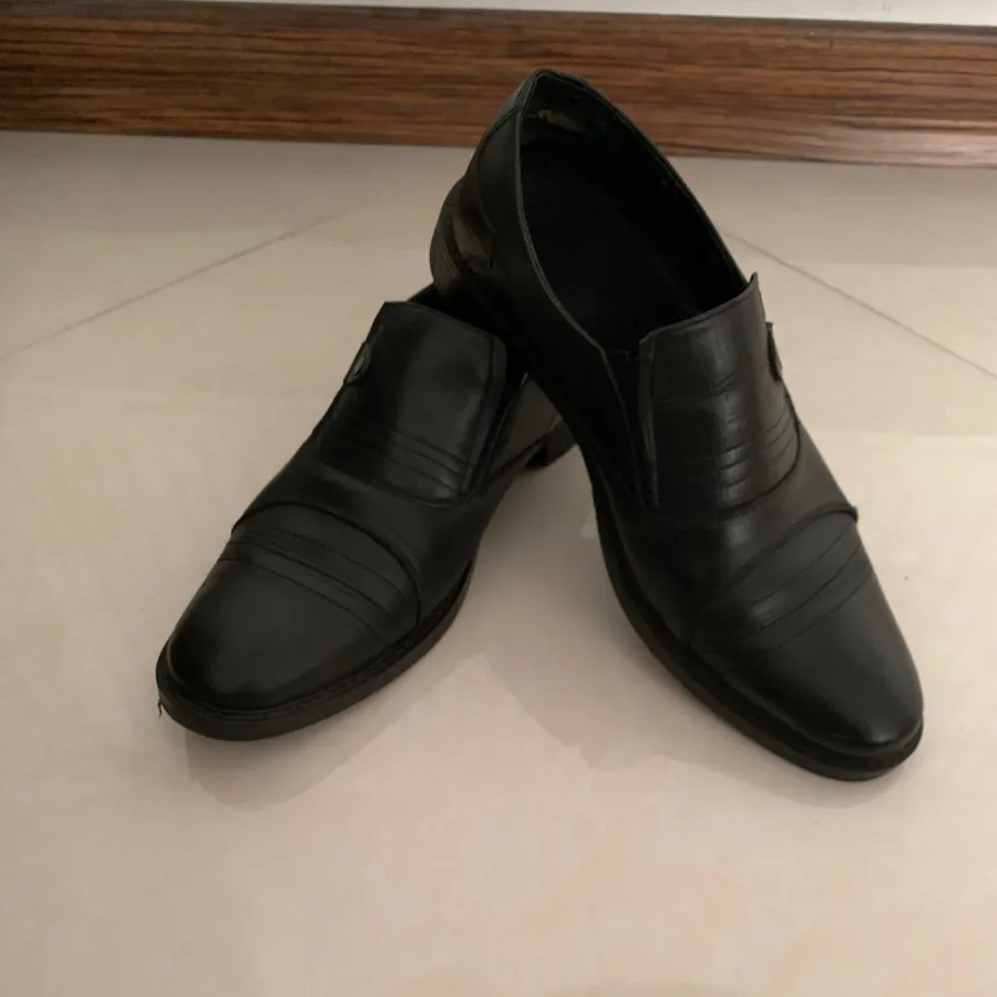 کفش مردانه مشکی حراج