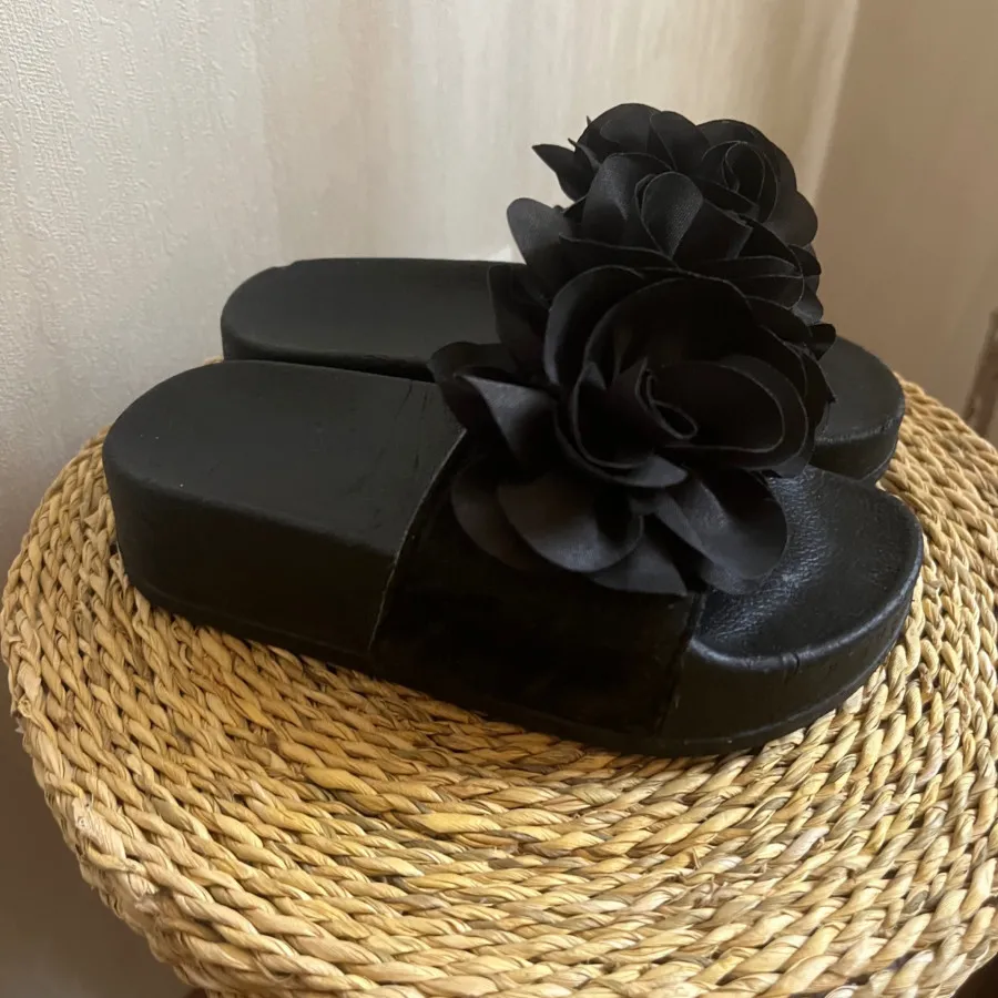 دمپایی بچگانه نیکتا