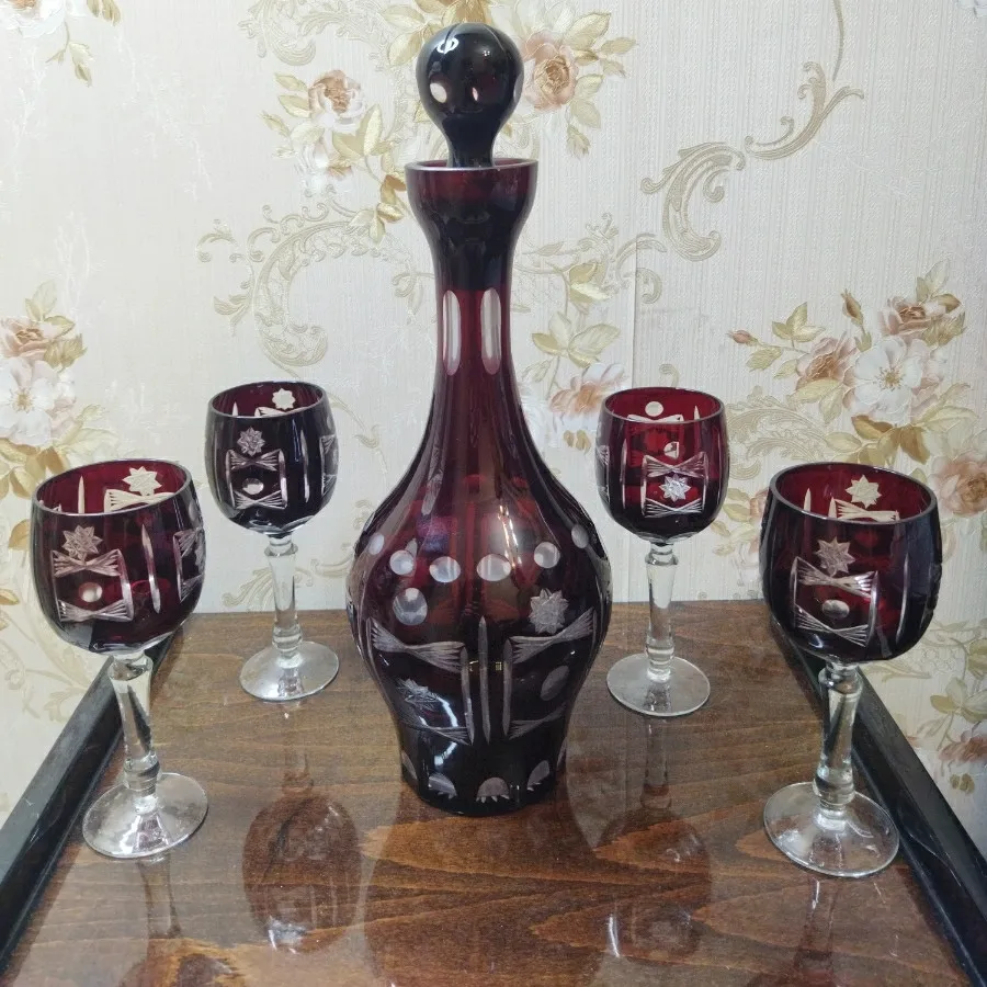 تنگ و گیلاس