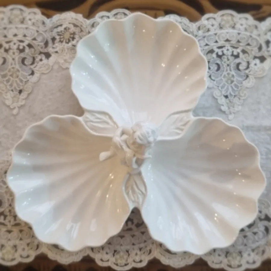 اردوخوری گلدکیش فرشته