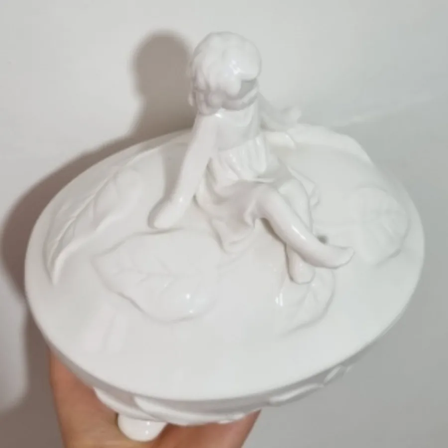 شکلاتخوری گلدکیش فرشته