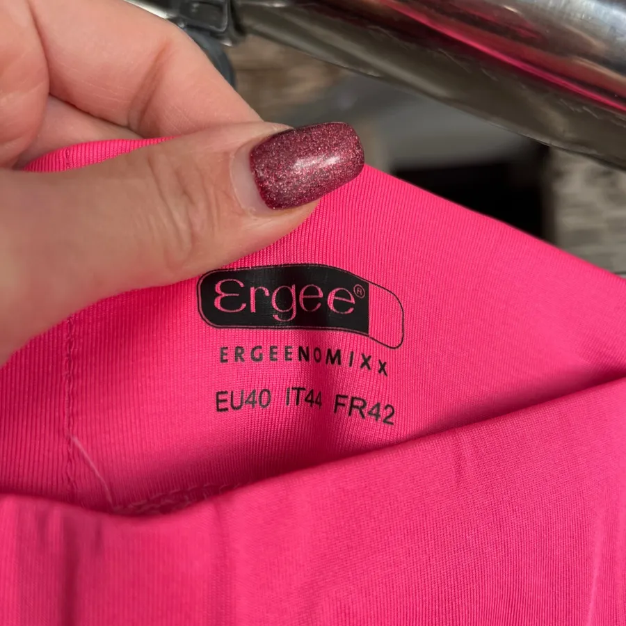 شلوارک ورزشی ergee