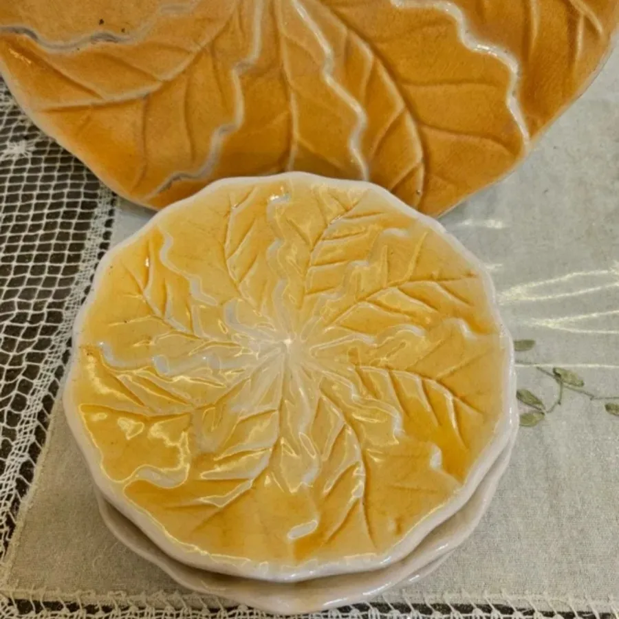 کیک خوری قدیمی