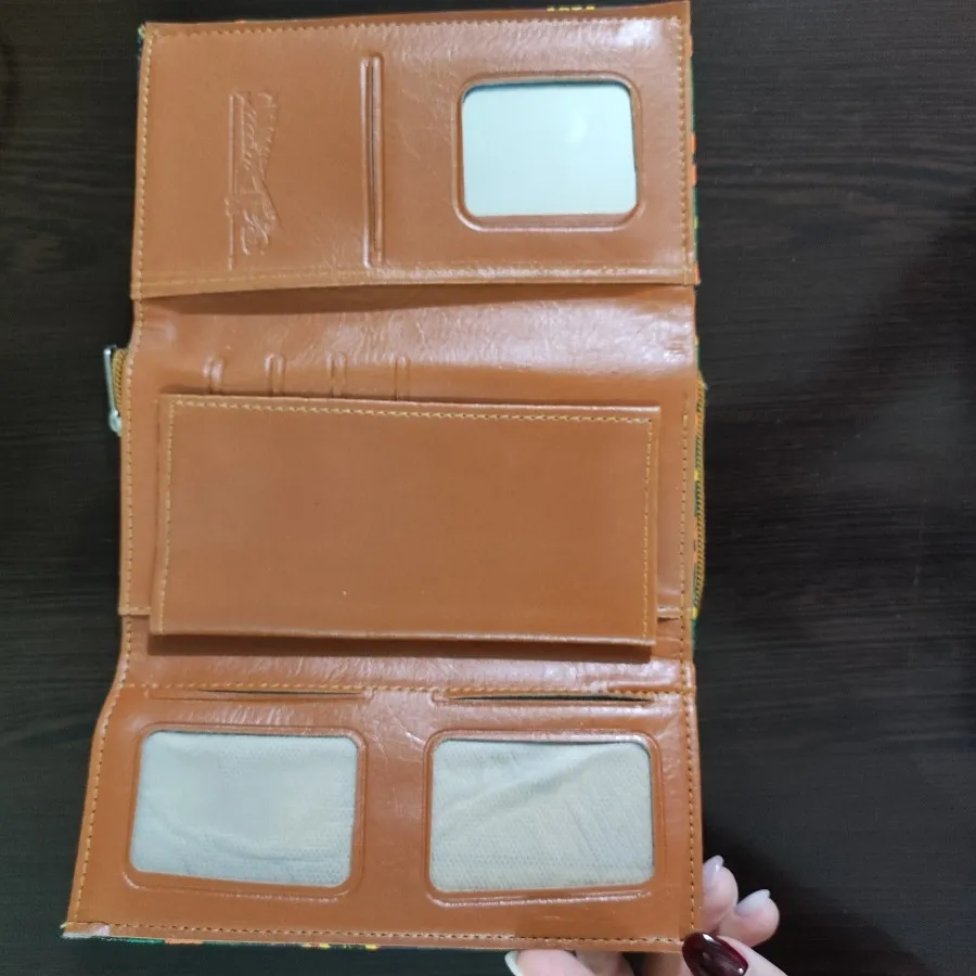 کیف پول طرح سنتی