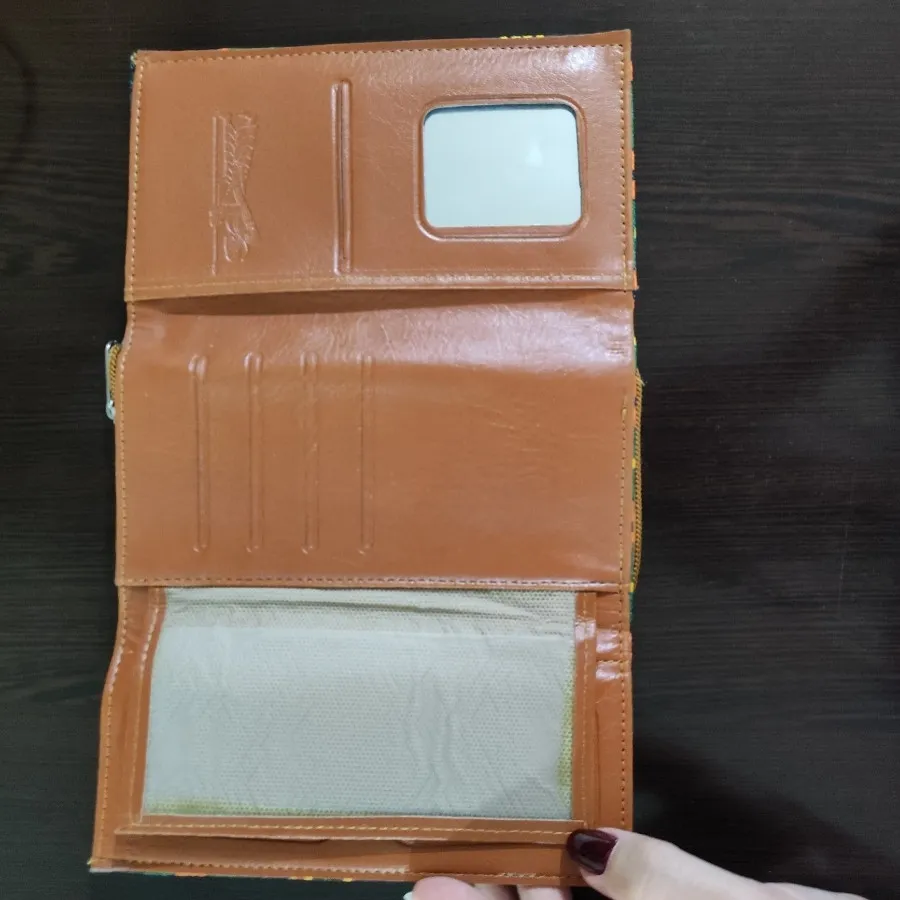 کیف پول طرح سنتی
