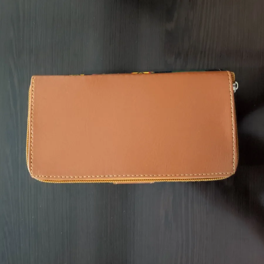 کیف پول طرح سنتی