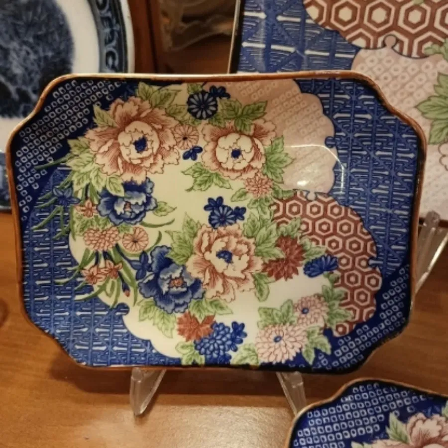 دیوارکوب قدیمی