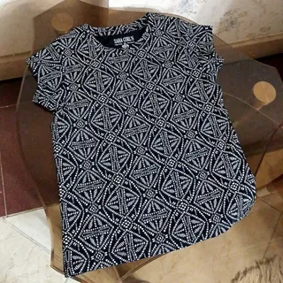 تیشرت زارا اصلی
جنس درجه1