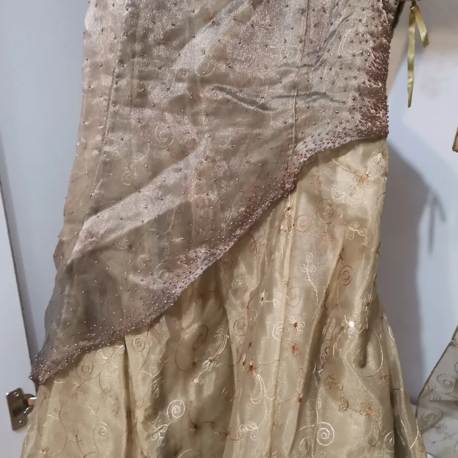 لباس مجلسی سبز ترک
