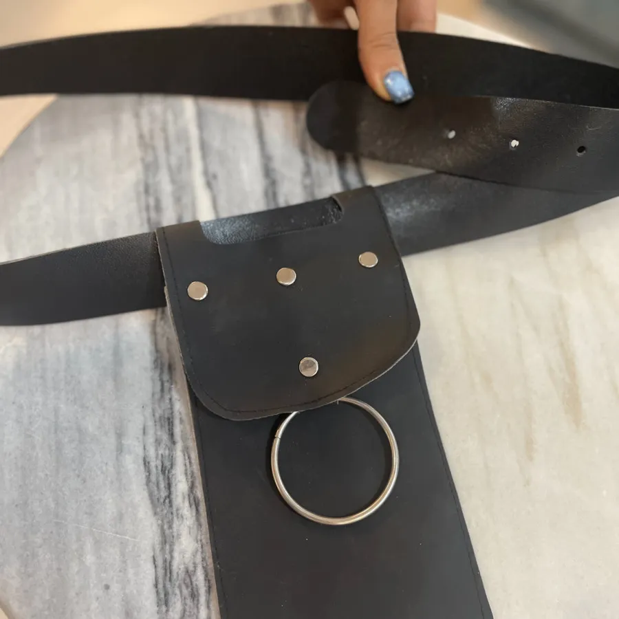 کیف  کمری و کمربند مشکی