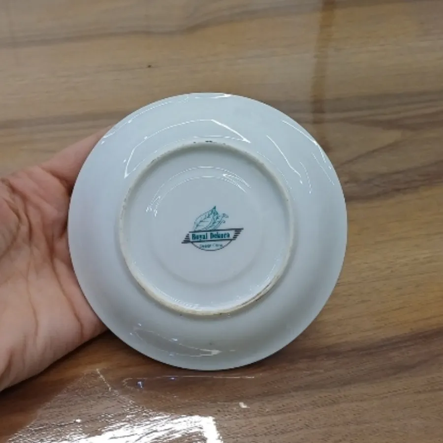 نعلبکی قدیمی