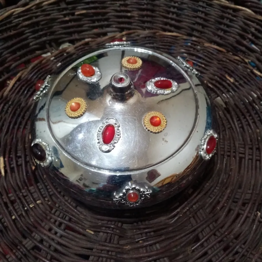 شکلات خوری بینظیر