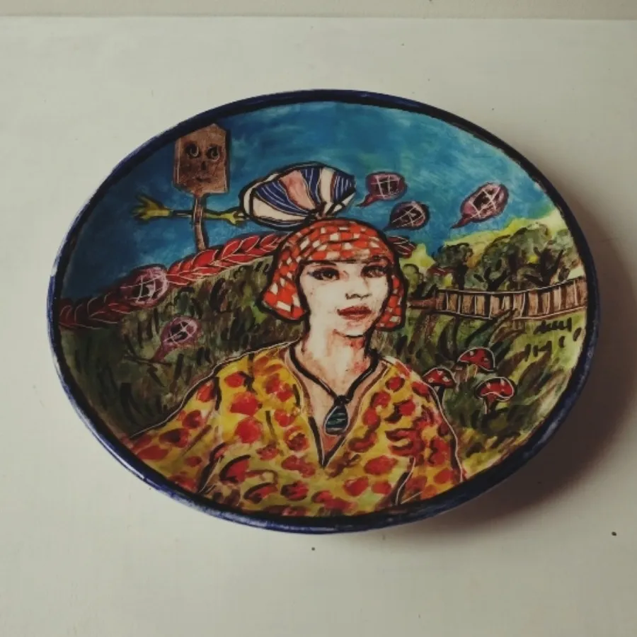 ظرف سرامیکی دست ساز هنری