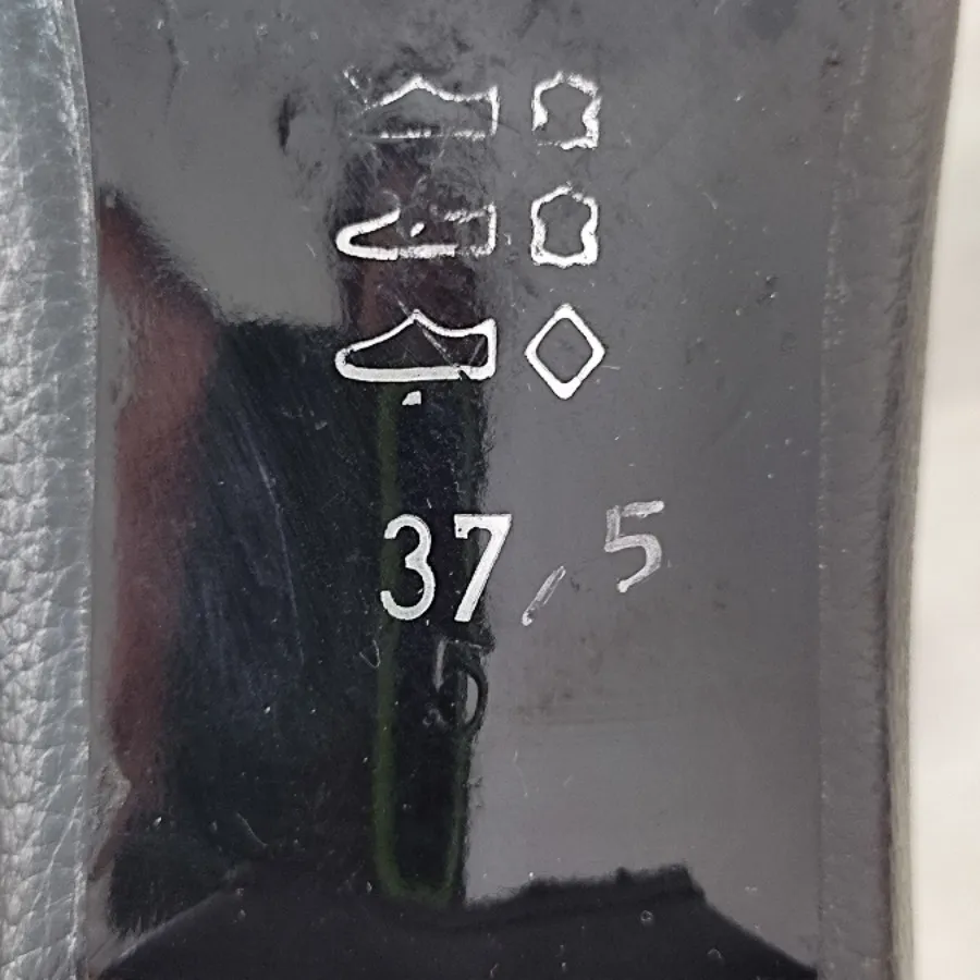 کفش چرم مهرگان