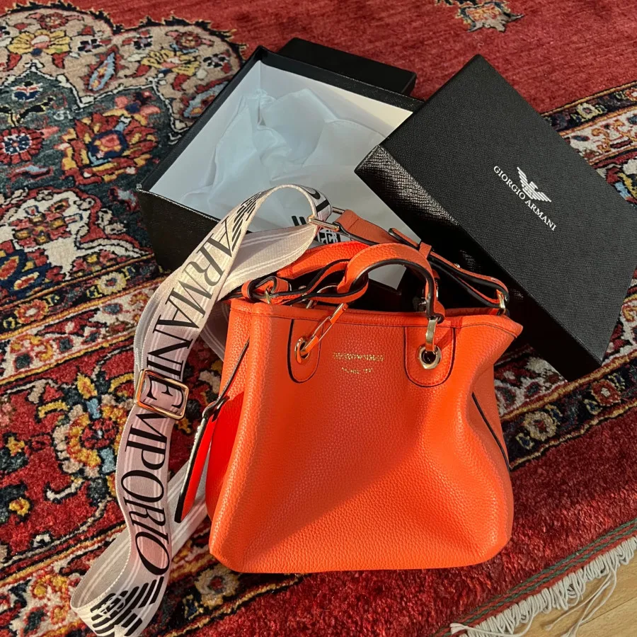 کیف جورجیو ارمانی