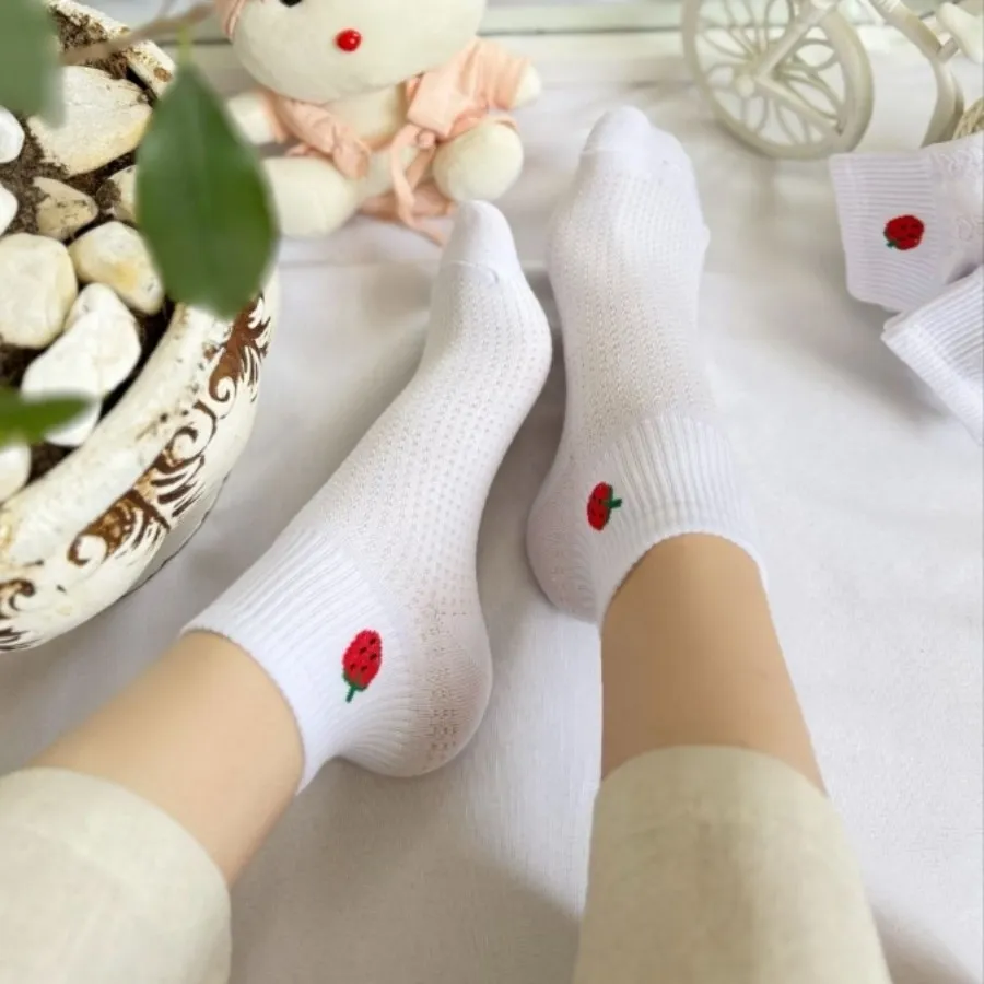 جوراب زنانه