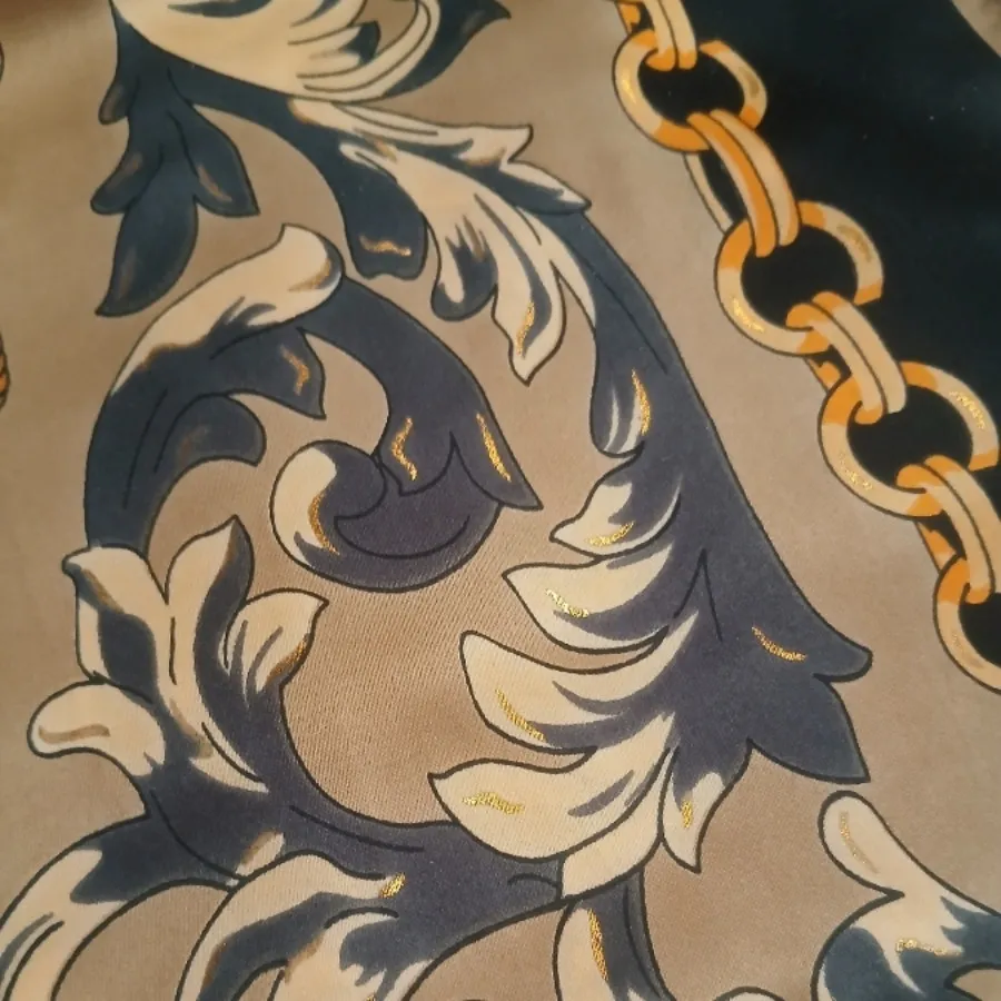 روسری ساتن خارجی