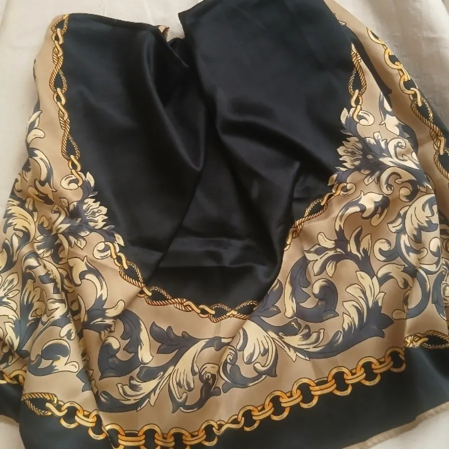 روسری ساتن خارجی