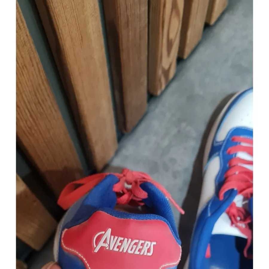 کتونی  AVENGERS