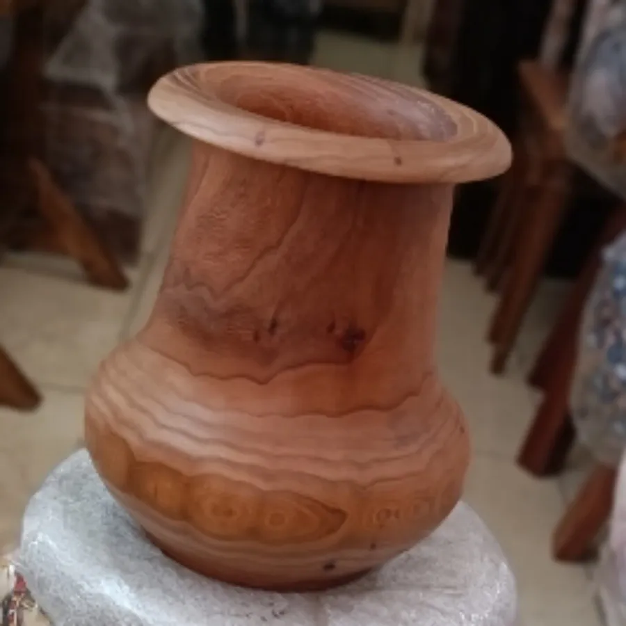گلدان چوبی دکوراتیو